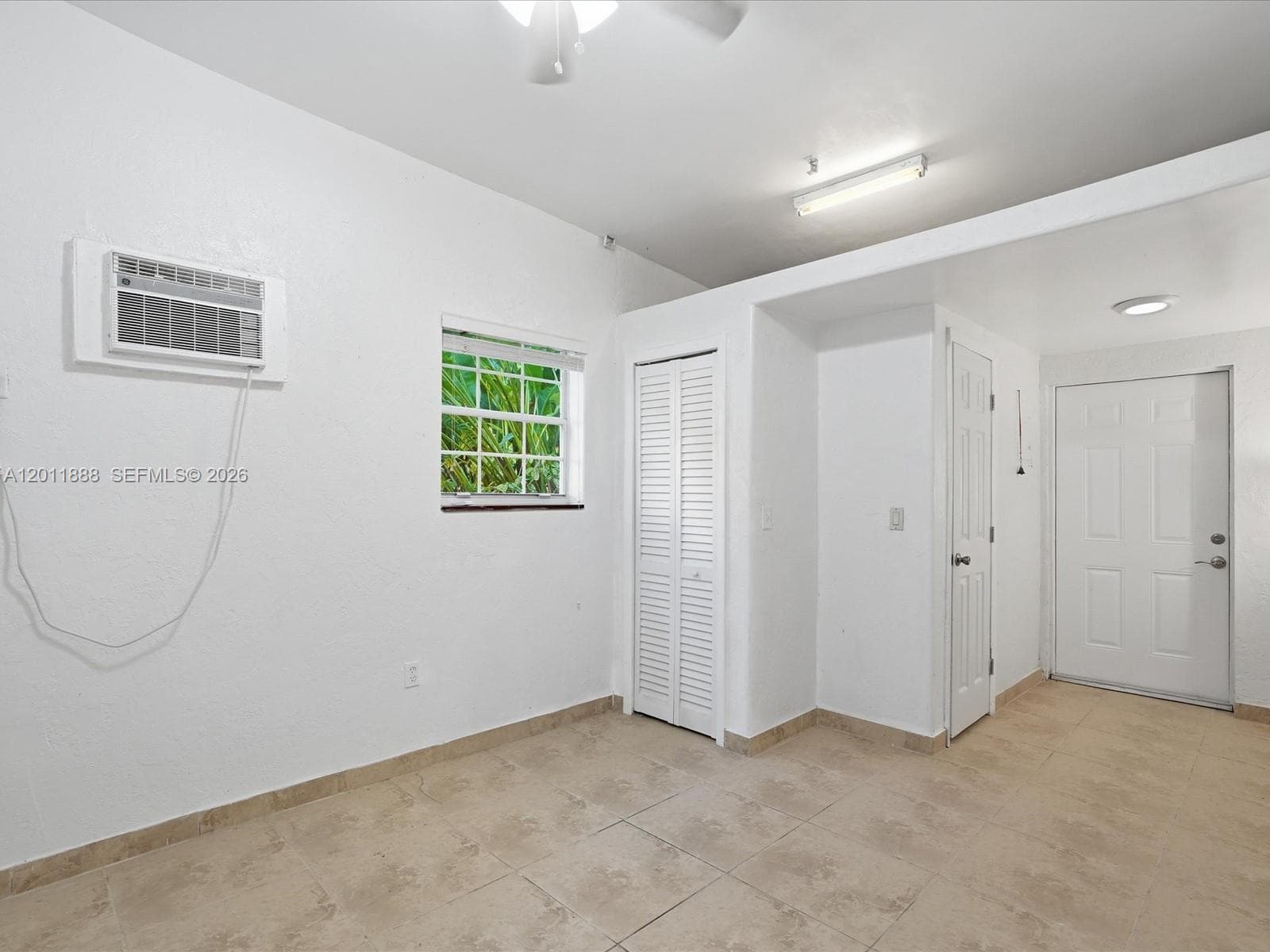 1137 Asturia Ave, Coral Gables FL 33134 — 54