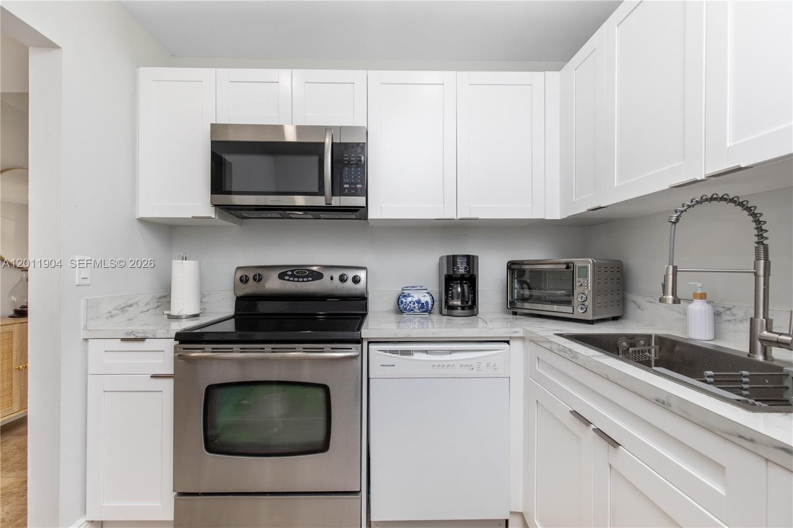 21133 SW 85th Ave # 103, Cutler Bay FL 33189 — 4