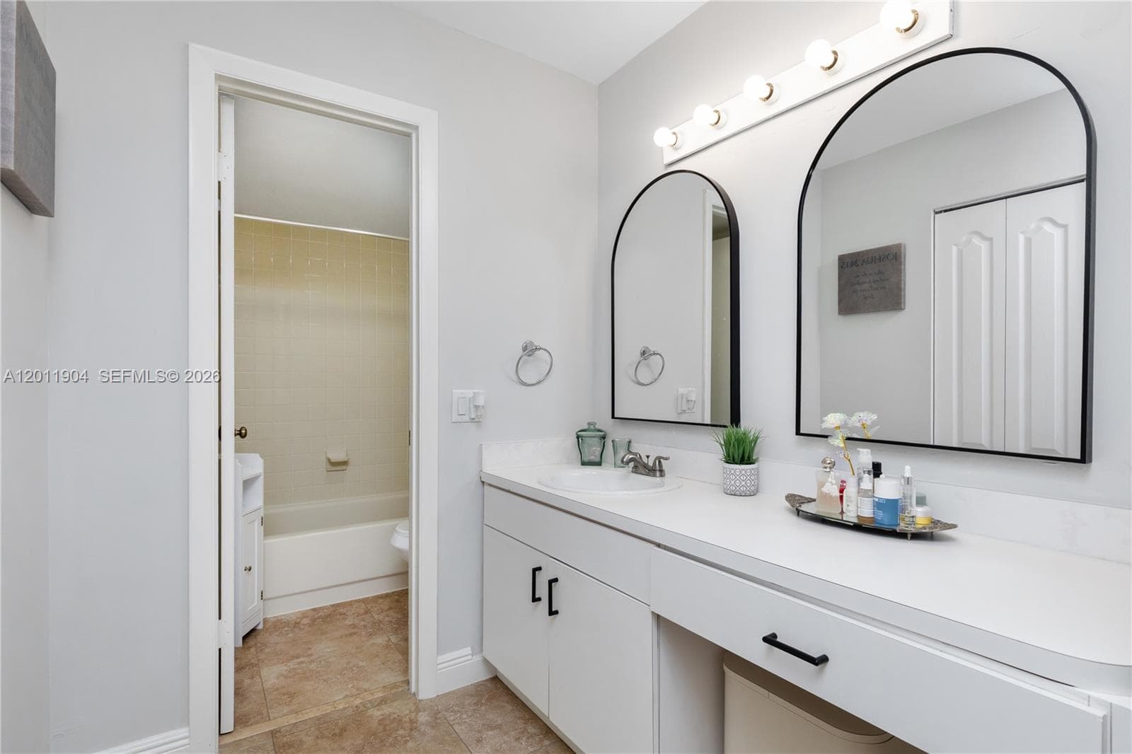 21133 SW 85th Ave # 103, Cutler Bay FL 33189 — 8