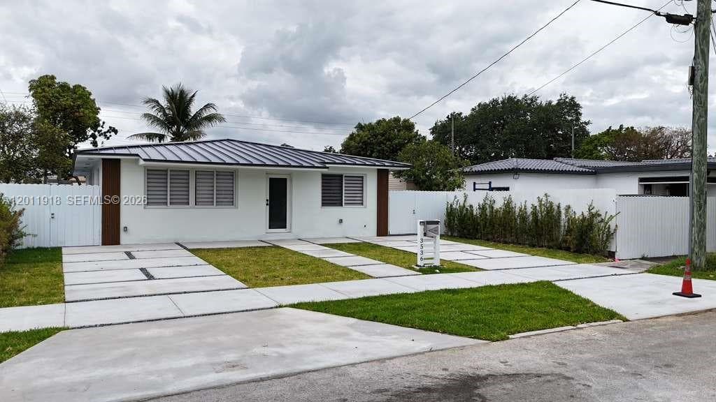 3536 NW 14th Ter, Miami FL 33125 — 3