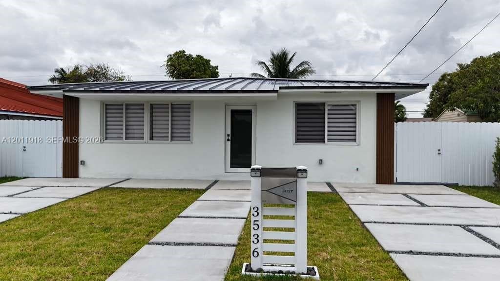 3536 NW 14th Ter, Miami FL 33125 — 4