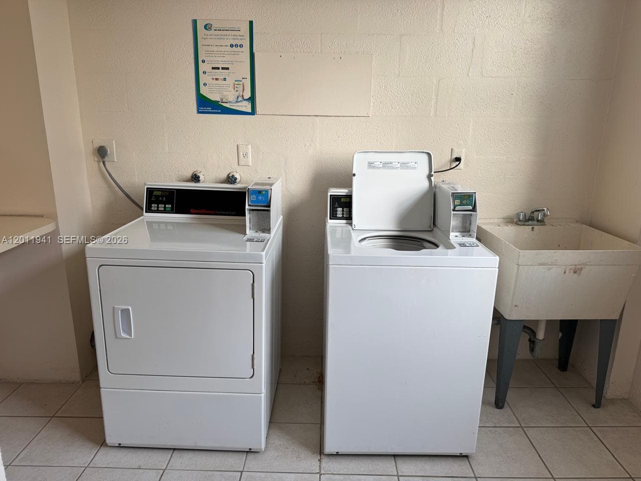 11111 Biscayne Blvd # 2H, Miami FL 33181 — 22