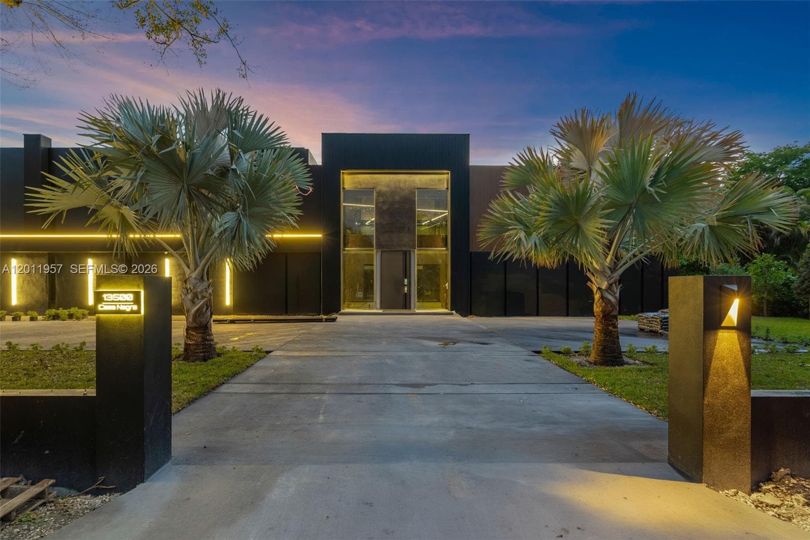 13500 SW 69th Ave, Pinecrest FL 33156 — 3