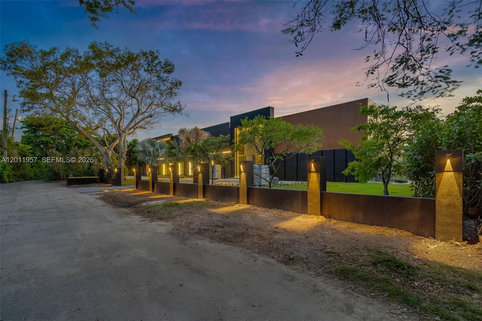 13500 SW 69th Ave, Pinecrest FL 33156 — 18