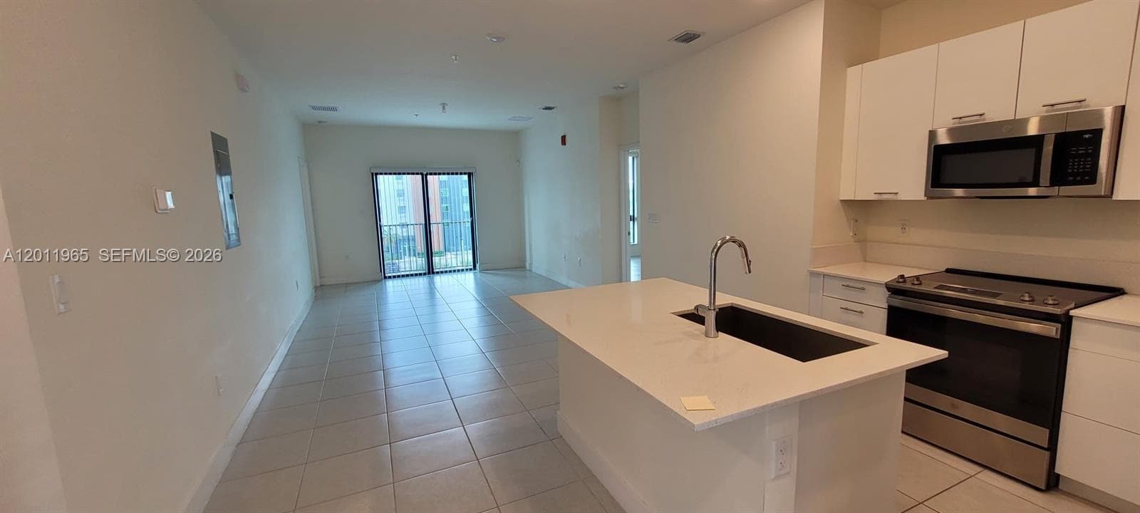 8001 NW 41st St # 405, Doral FL 33166 — 2