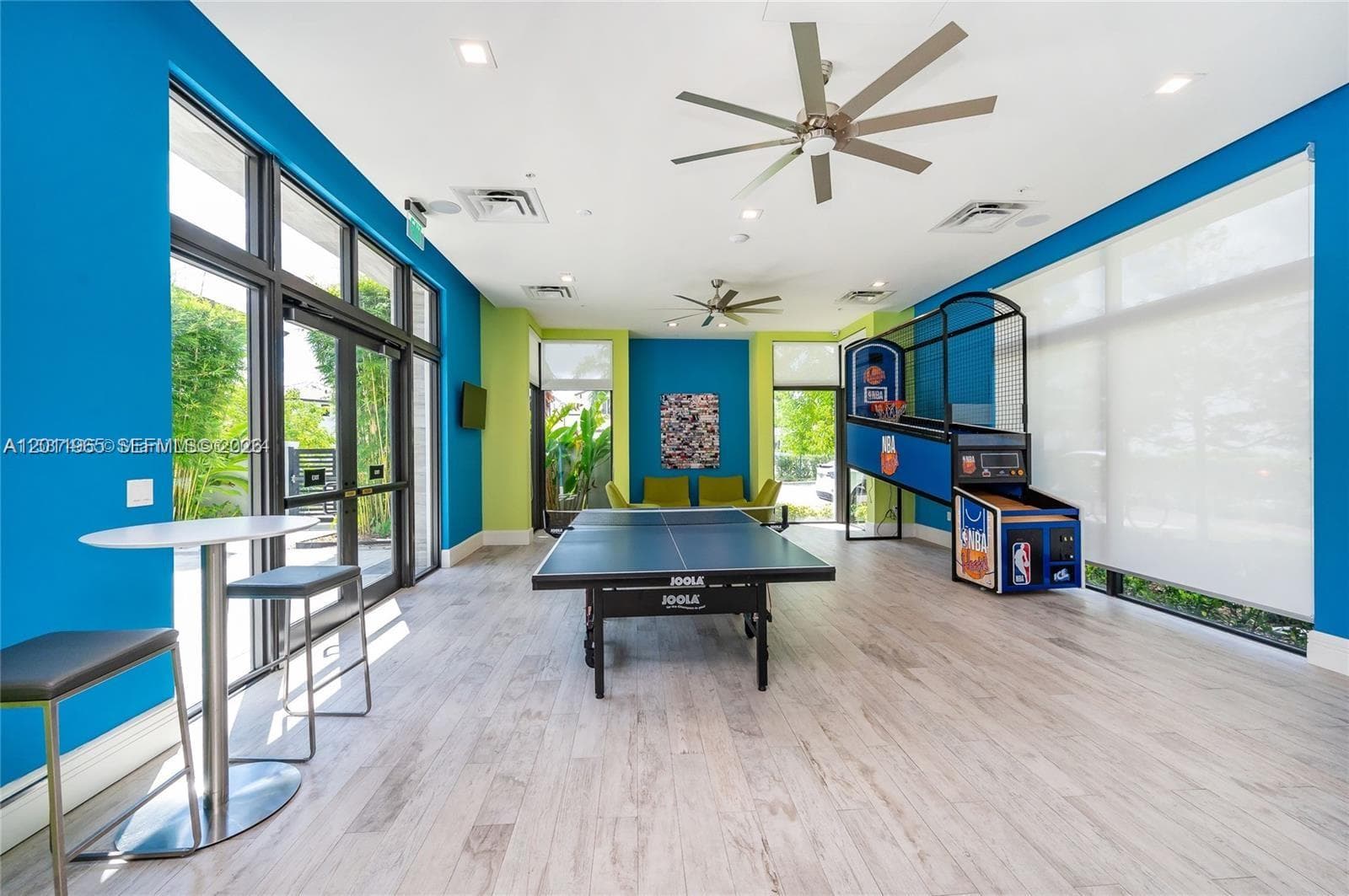 8001 NW 41st St # 405, Doral FL 33166 — 16