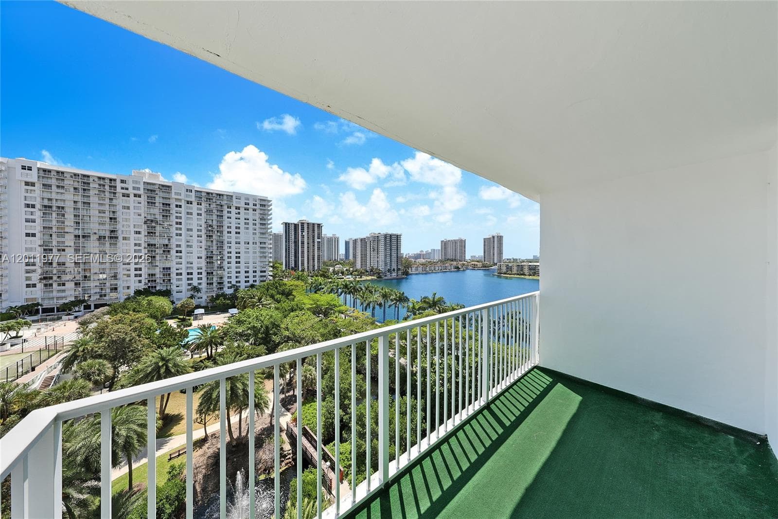 2801 NE 183rd St # 912W, Aventura FL 33160 — 2