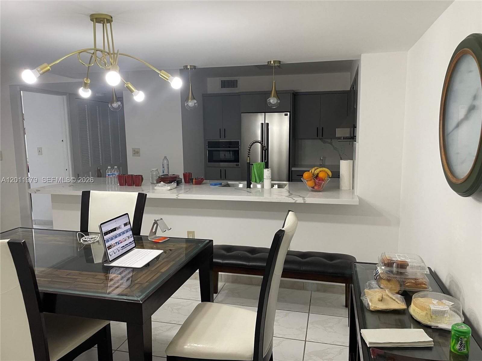 1621 Collins Ave # 707, Miami Beach FL 33139 — 1
