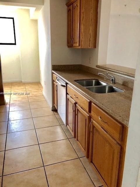 4242 NW 2nd St # 901, Miami FL 33126 — 10