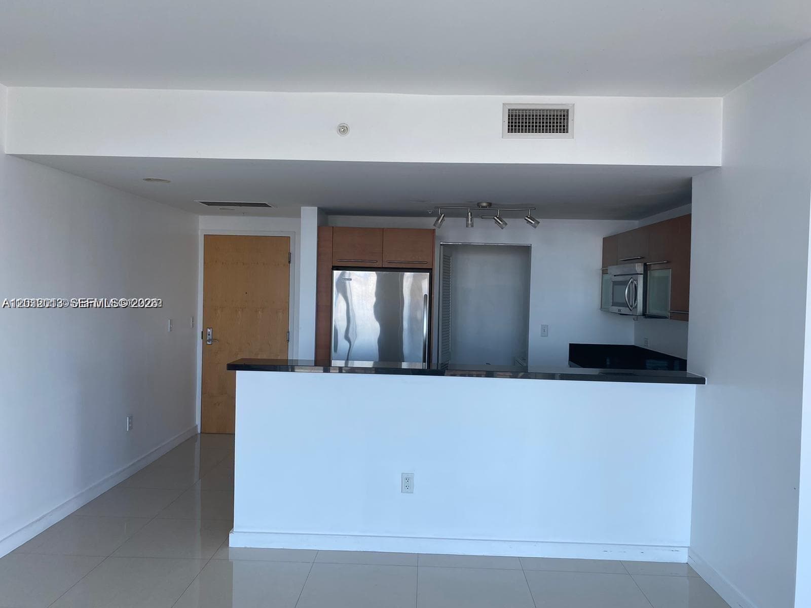 253 NE 2nd St # 3002, Miami FL 33132 — 10