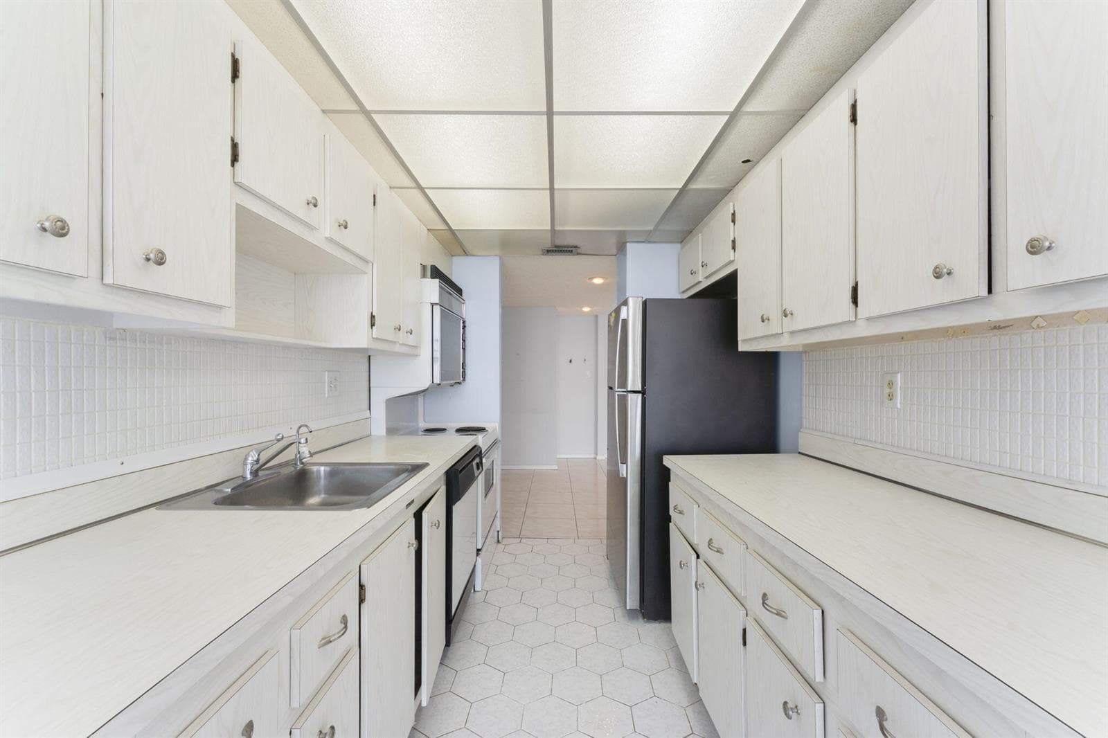 230 174th Street # 2402, Sunny Isles Beach FL 33160 — 12