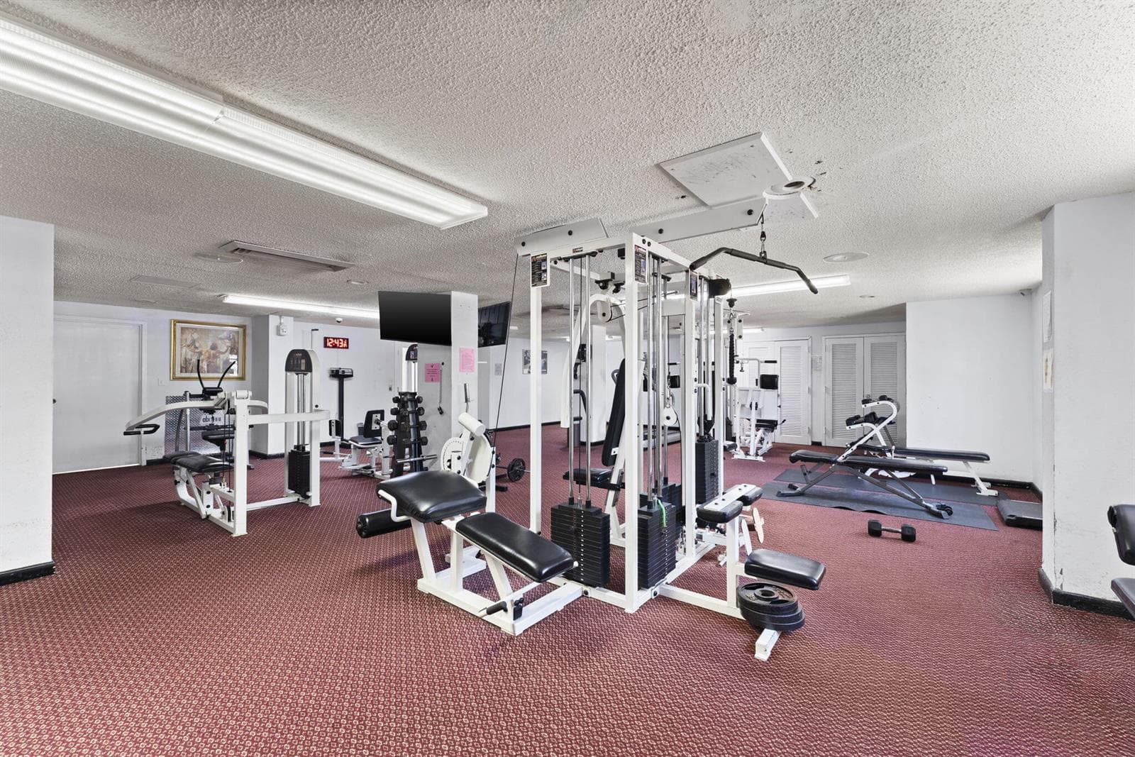 230 174th Street # 2402, Sunny Isles Beach FL 33160 — 30