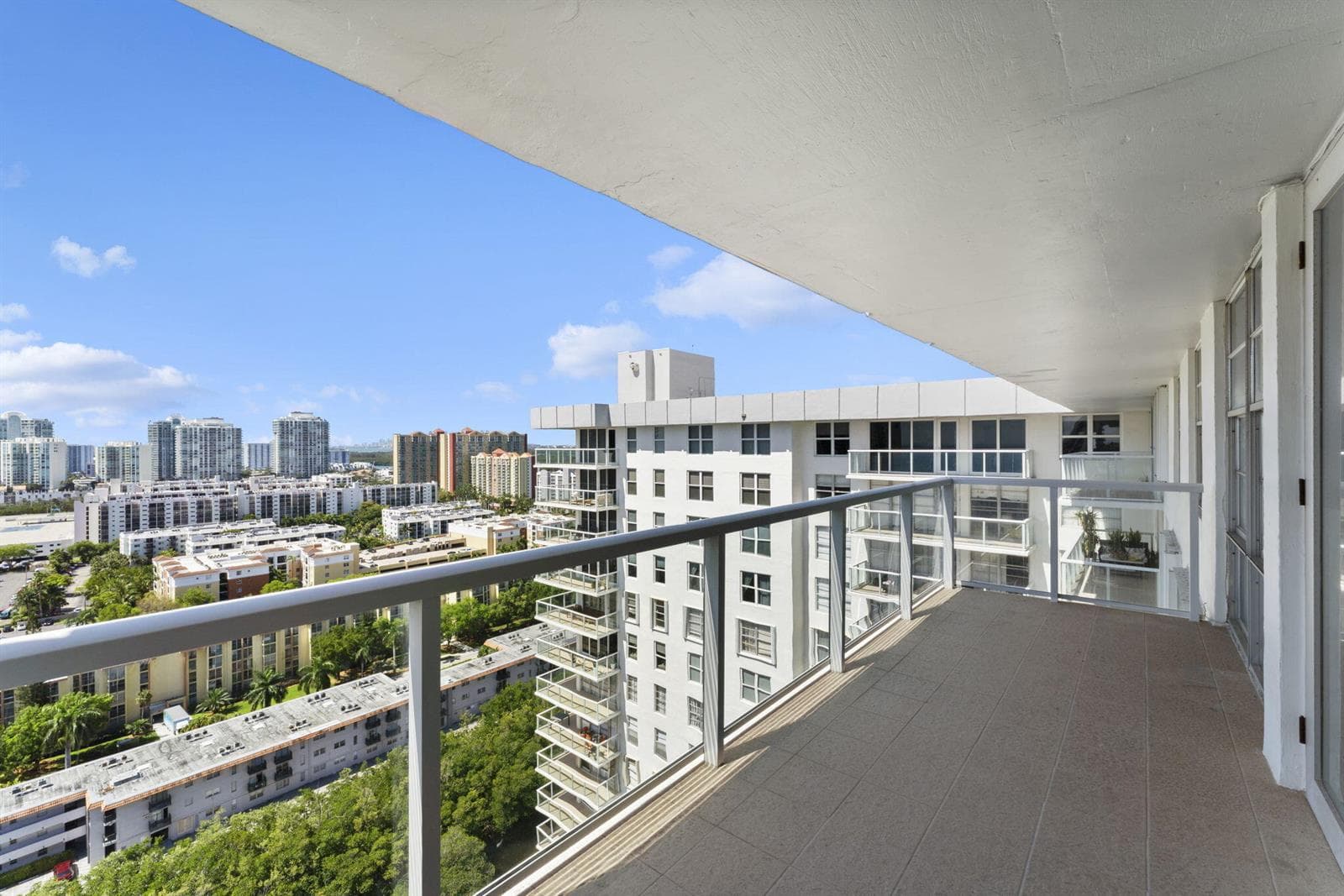 230 174th Street # 2402, Sunny Isles Beach FL 33160 — 15