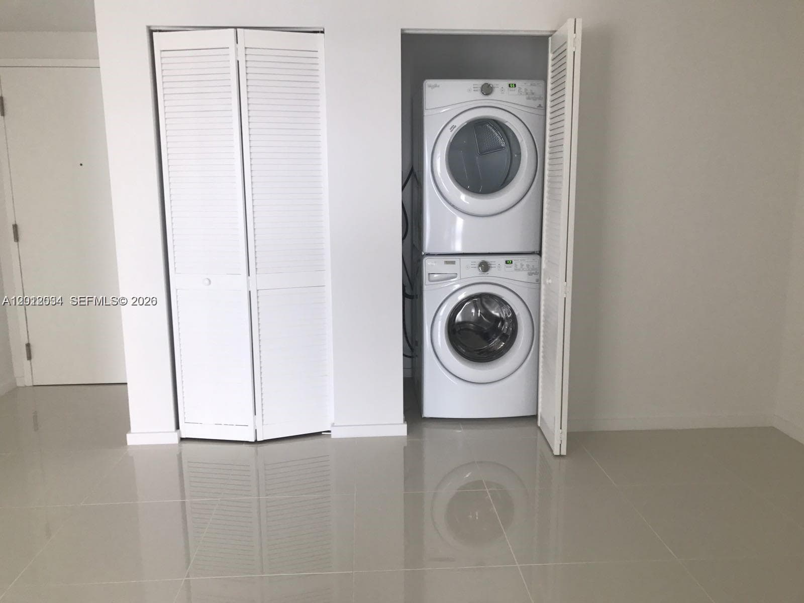 5300 Paseo Blvd # 405, Doral FL 33166 — 5