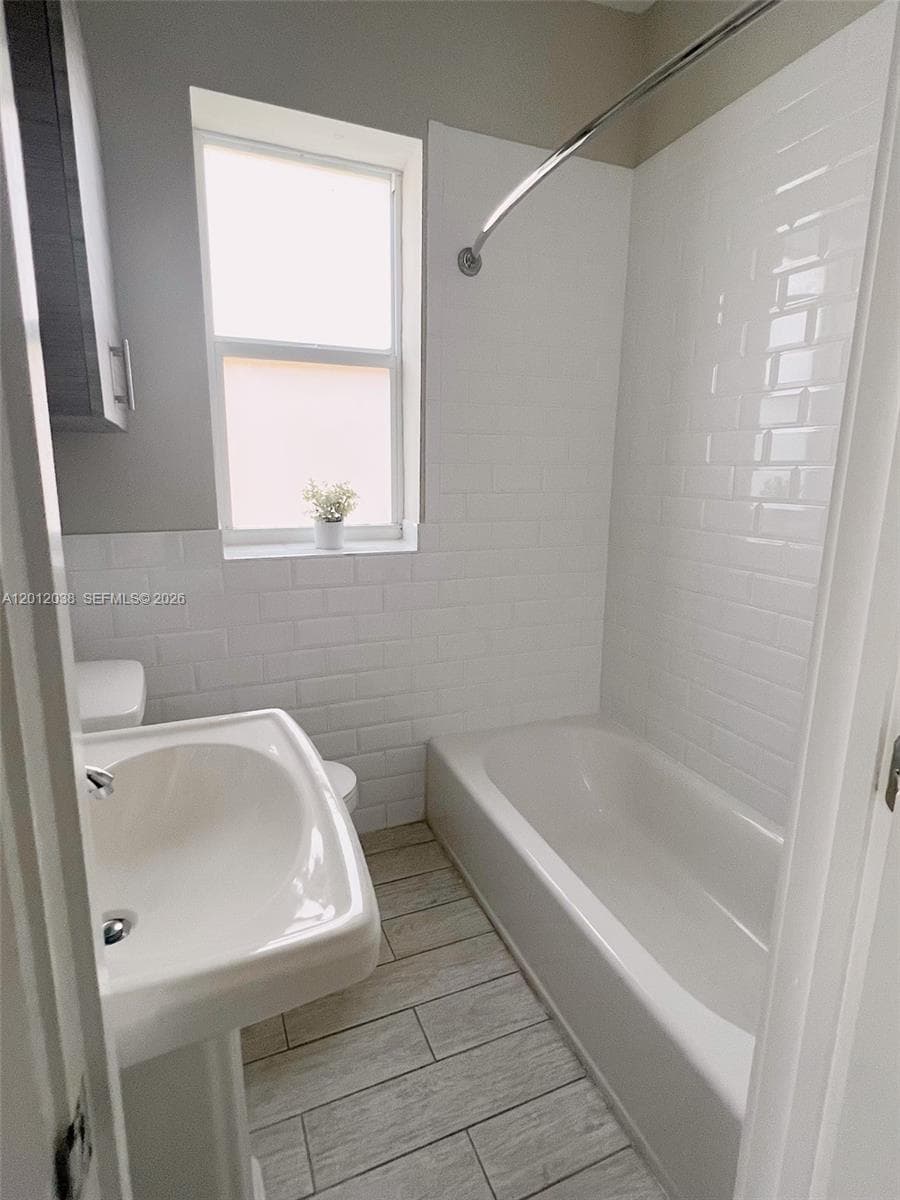 115 Menores Ave # 3, Coral Gables FL 33134 — 5