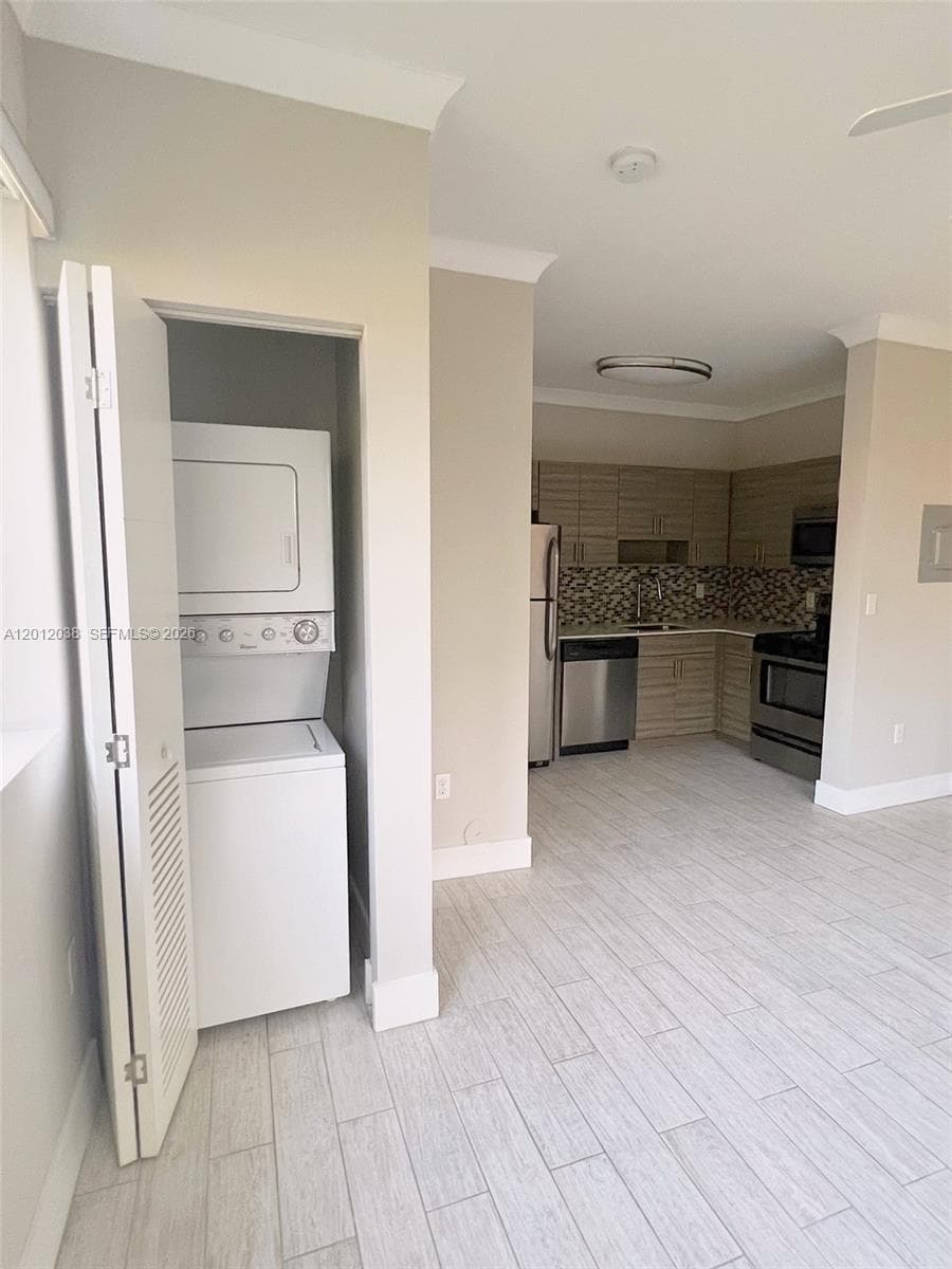 115 Menores Ave # 3, Coral Gables FL 33134 — 4