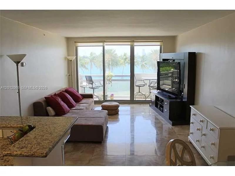 1500 Bay Rd # 318S, Miami Beach FL 33139 — 2