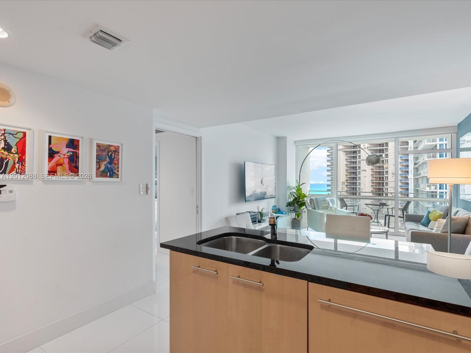 6801 Collins Ave # 1208, Miami Beach FL 33141 — 6