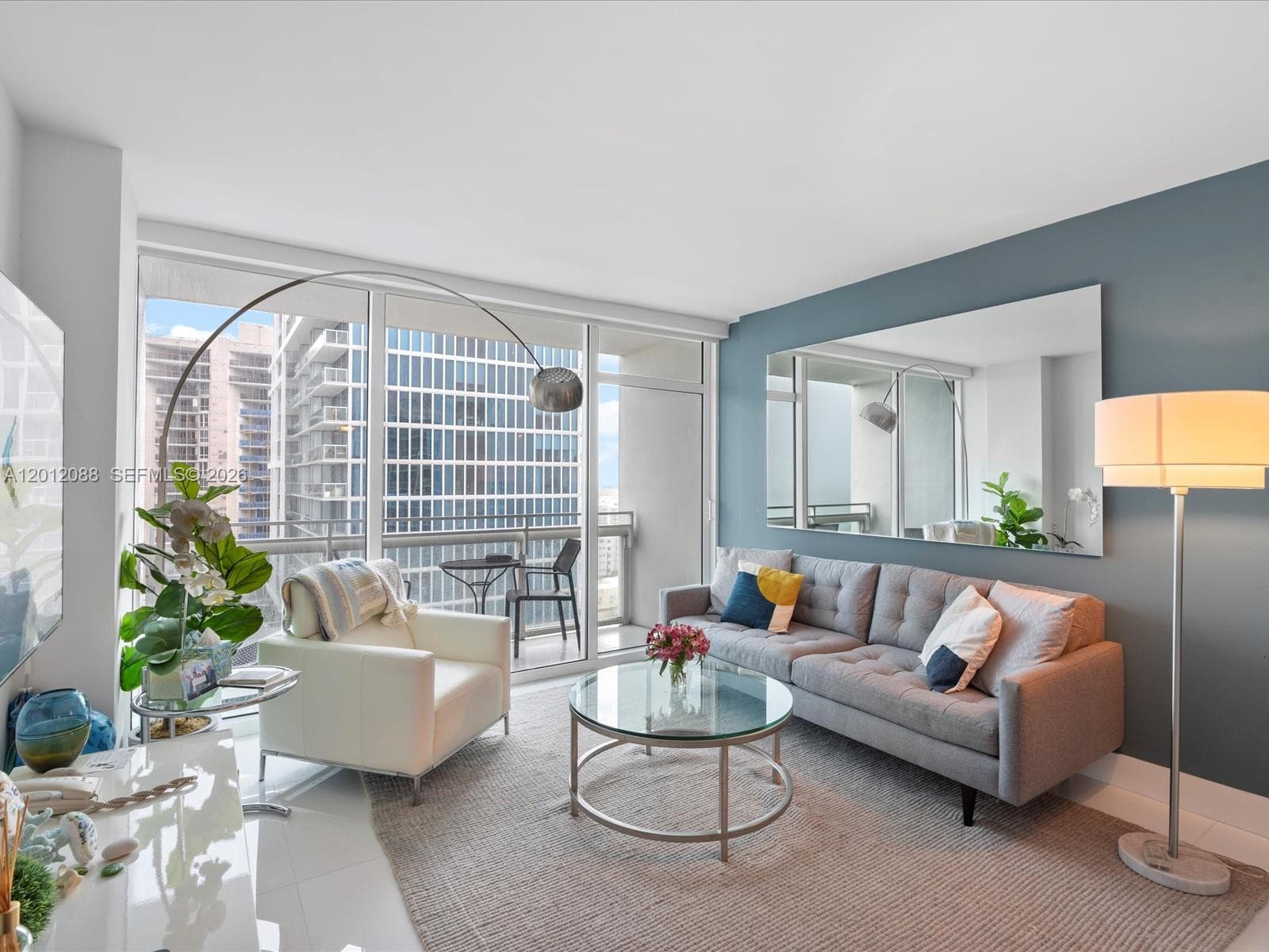 6801 Collins Ave # 1208, Miami Beach FL 33141 — 9