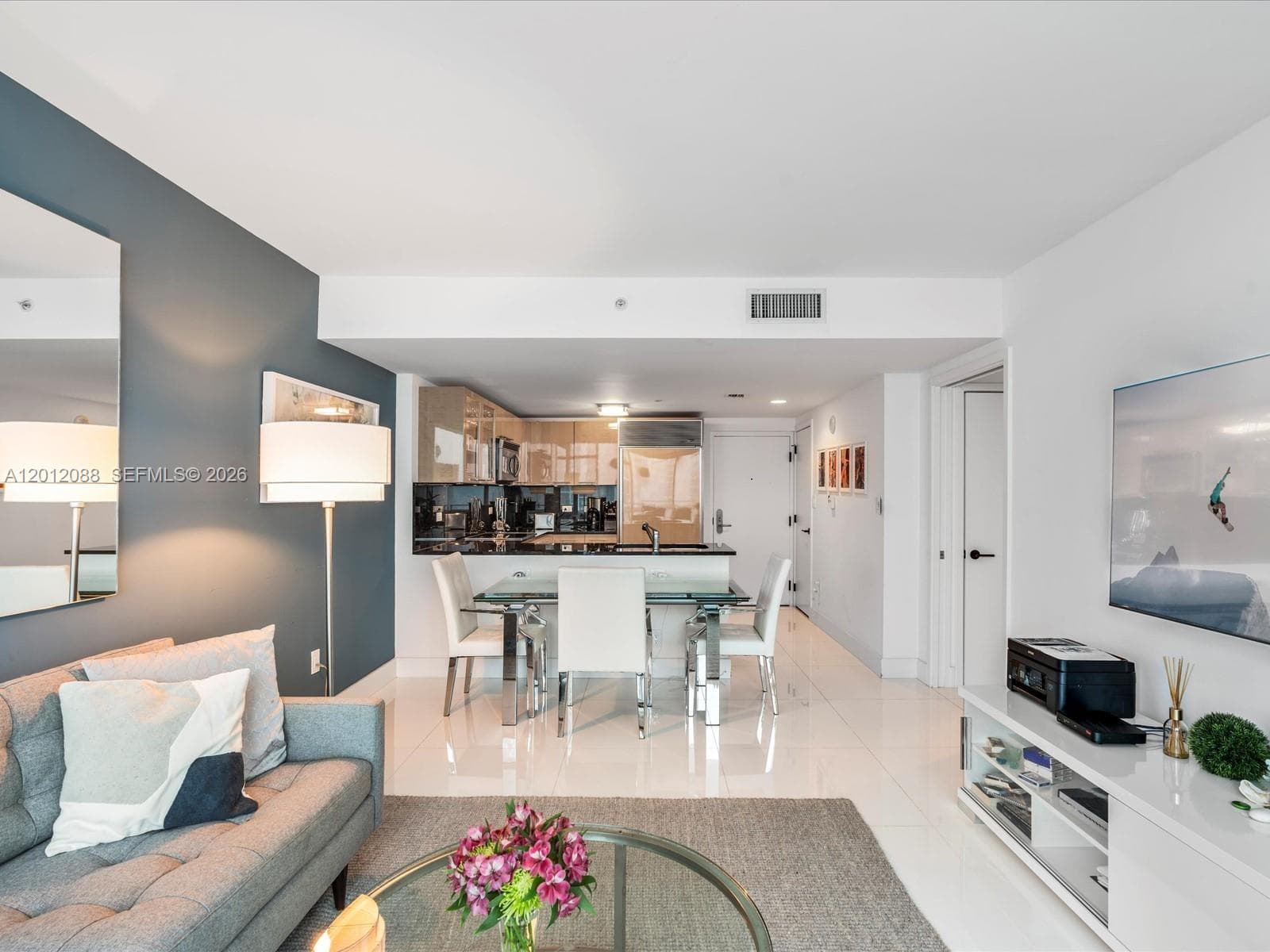 6801 Collins Ave # 1208, Miami Beach FL 33141 — 11