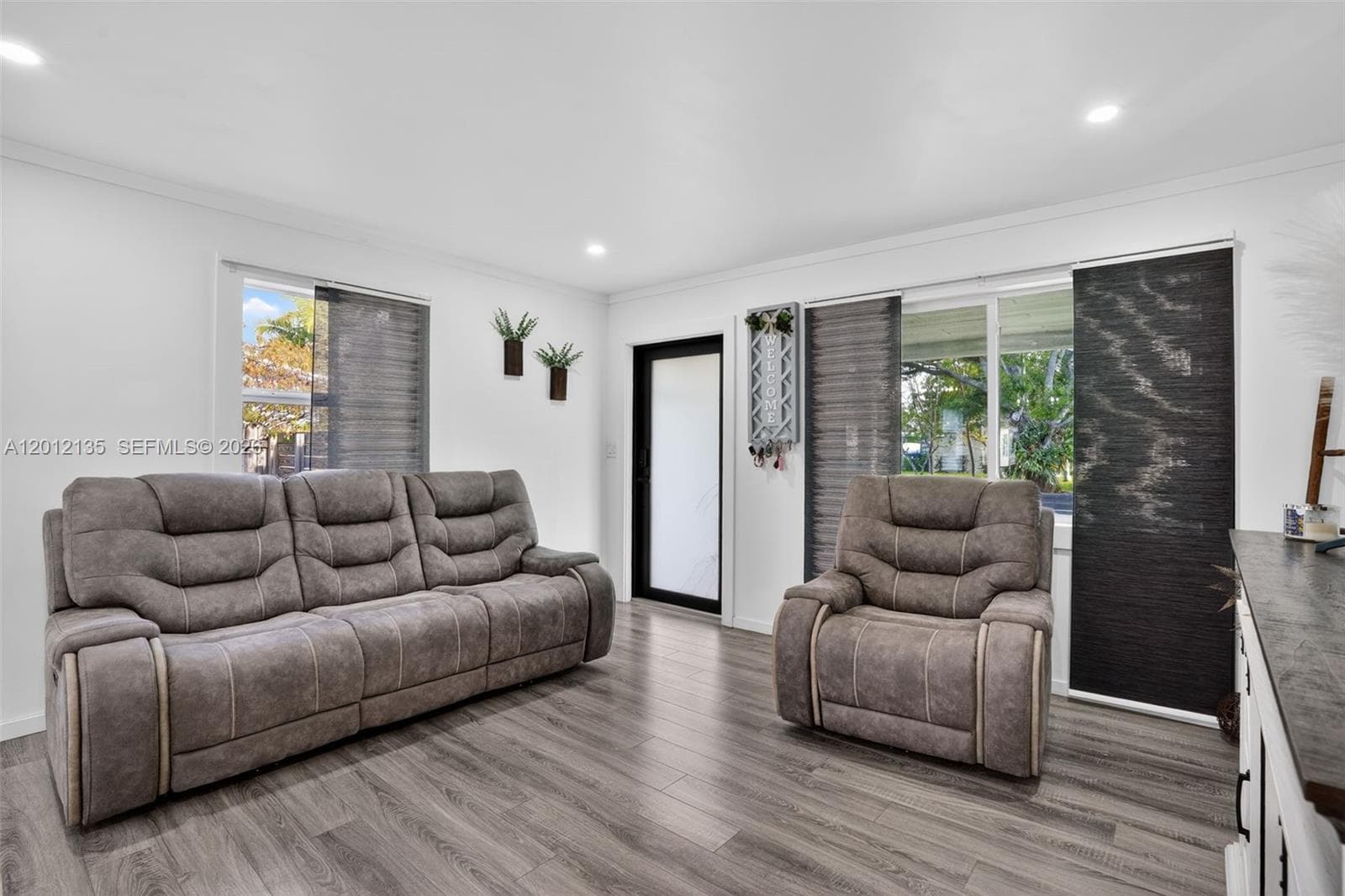 9240 Marine Dr, Cutler Bay FL 33189 — 8
