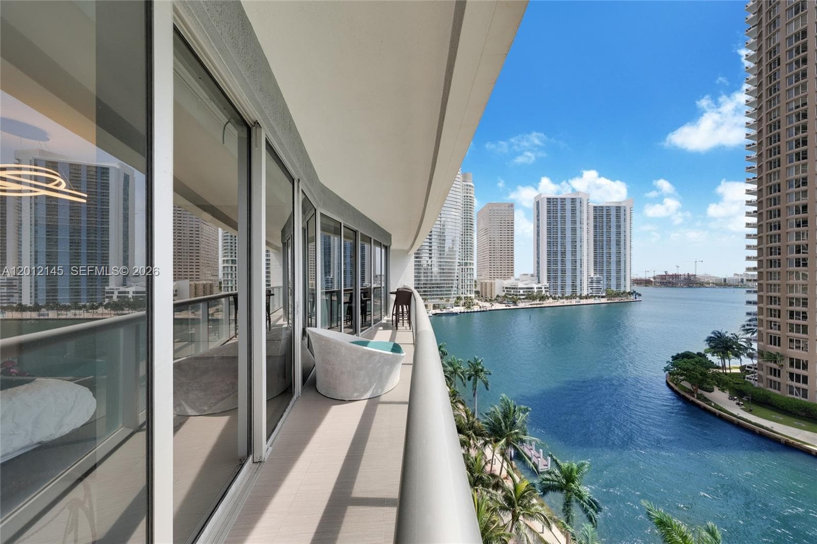 465 Brickell Ave # 1019, Miami FL 33131 — 2