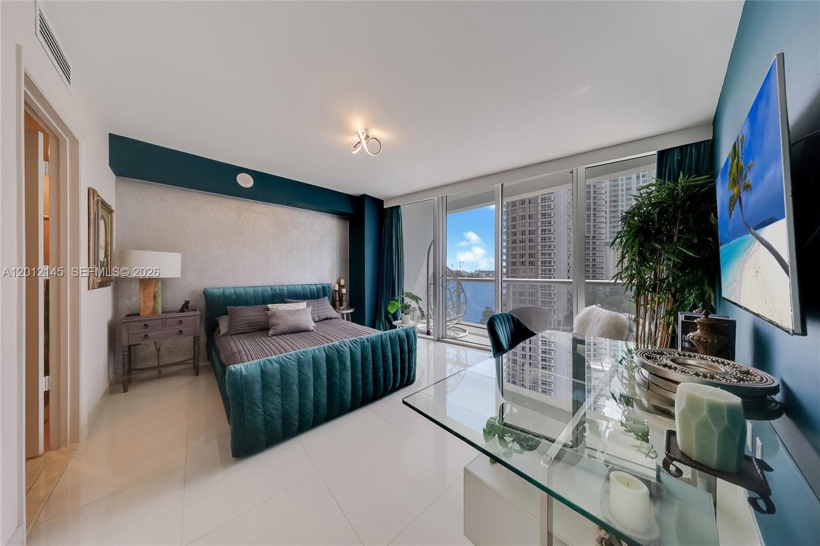 465 Brickell Ave # 1019, Miami FL 33131 — 11