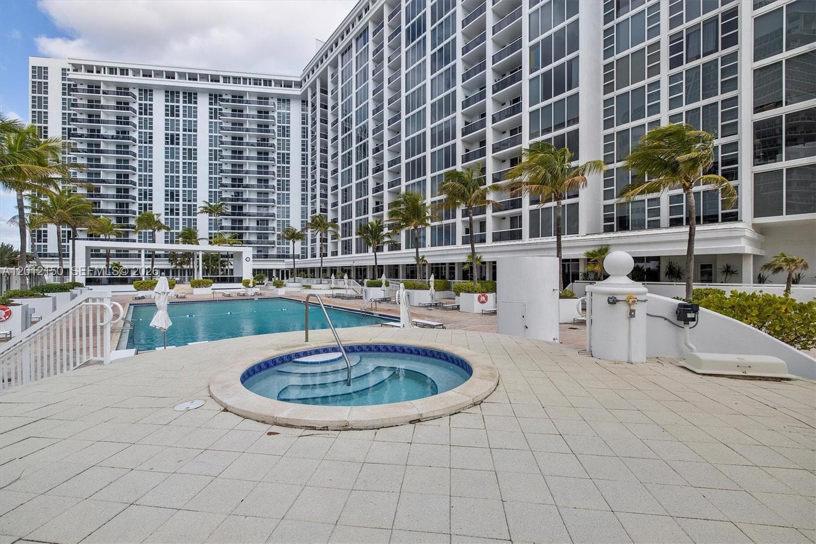 10275 Collins Ave # 1530, Bal Harbour FL 33154 — 42