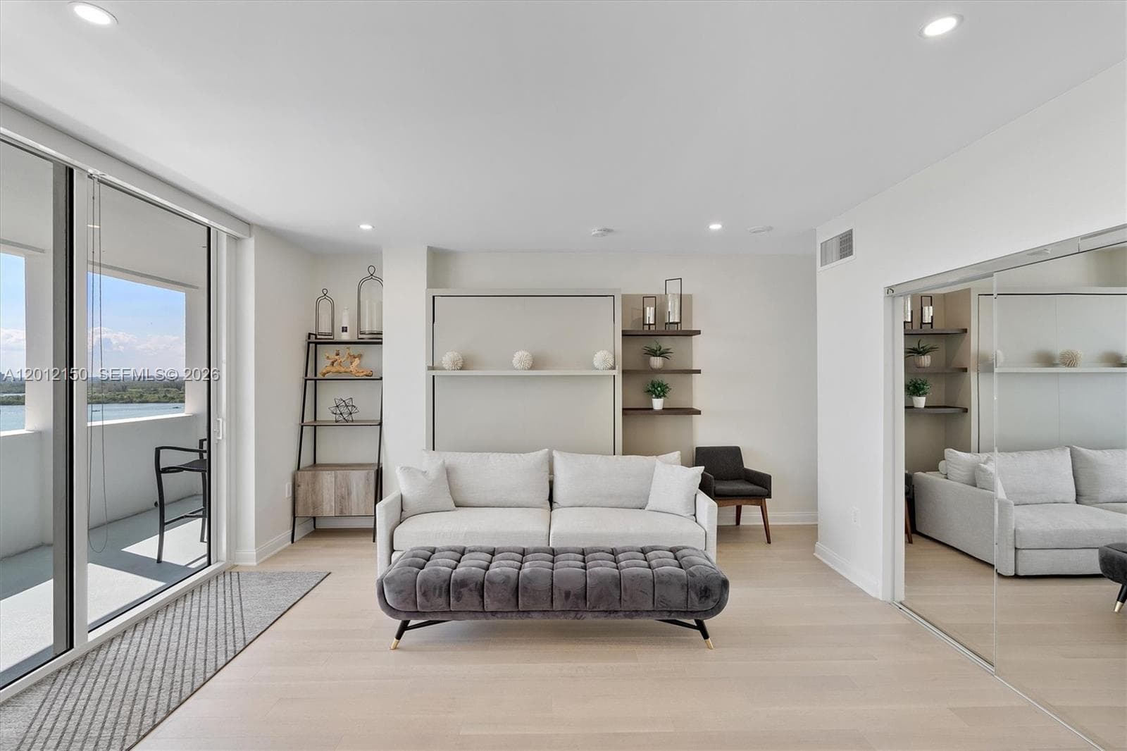 10275 Collins Ave # 1530, Bal Harbour FL 33154 — 26