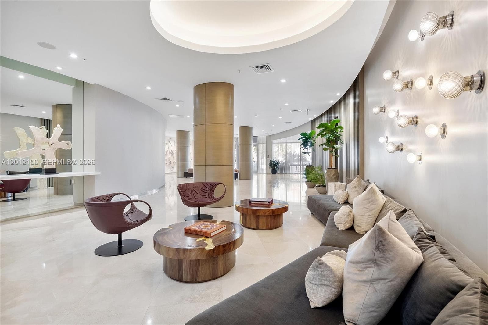 10275 Collins Ave # 1530, Bal Harbour FL 33154 — 37
