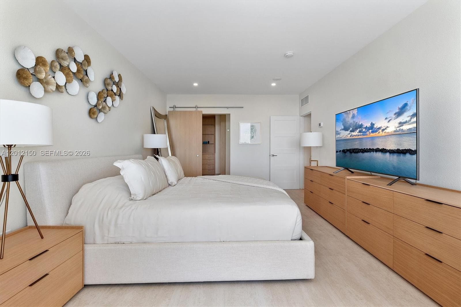 10275 Collins Ave # 1530, Bal Harbour FL 33154 — 21