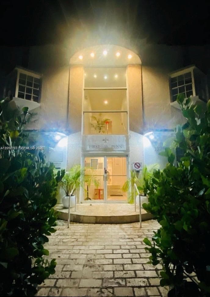 1526 Pennsylvania Ave # 20, Miami Beach FL 33139 — 23