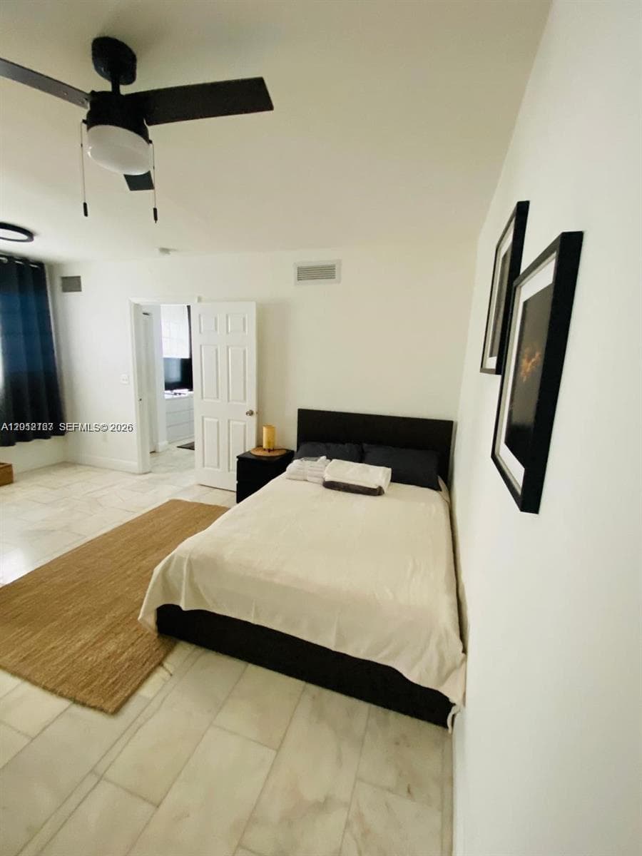 1526 Pennsylvania Ave # 20, Miami Beach FL 33139 — 14