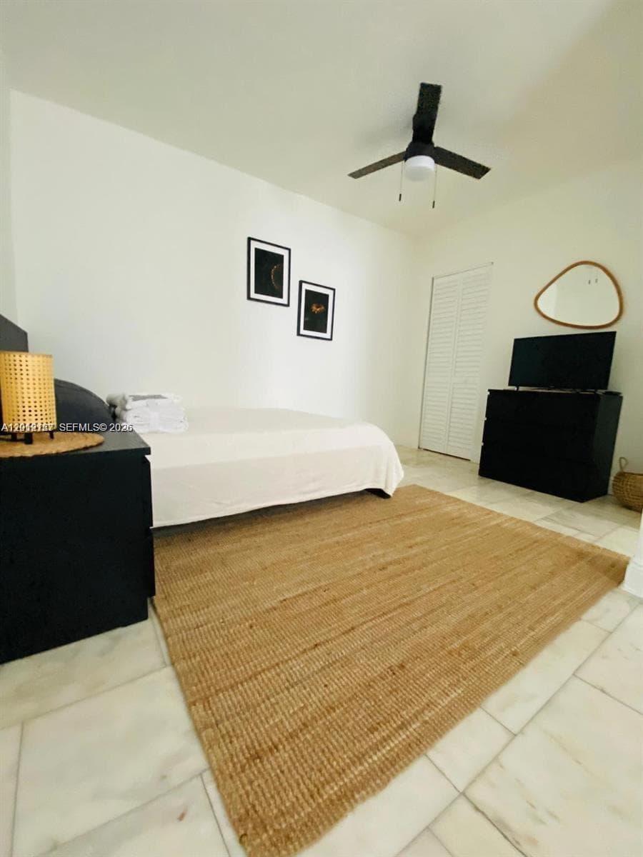 1526 Pennsylvania Ave # 20, Miami Beach FL 33139 — 11