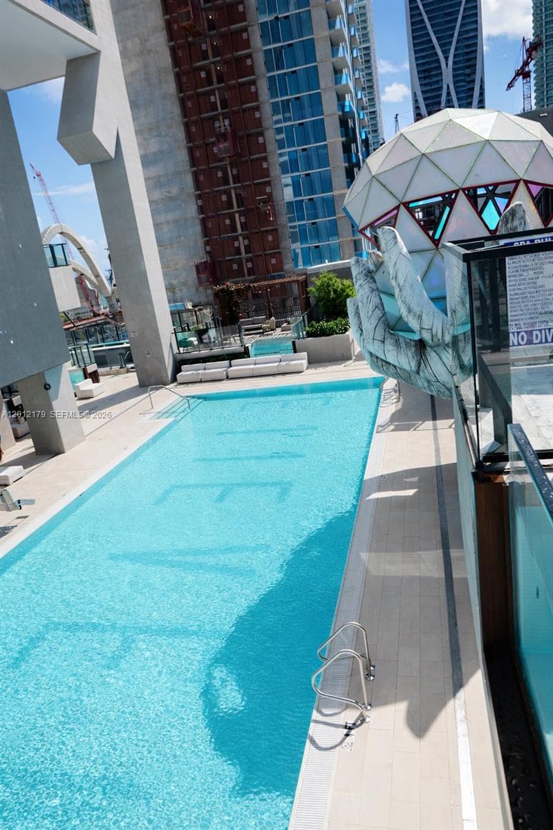 20 NE 11 th st # 3403A, Miami FL 33132 — 18