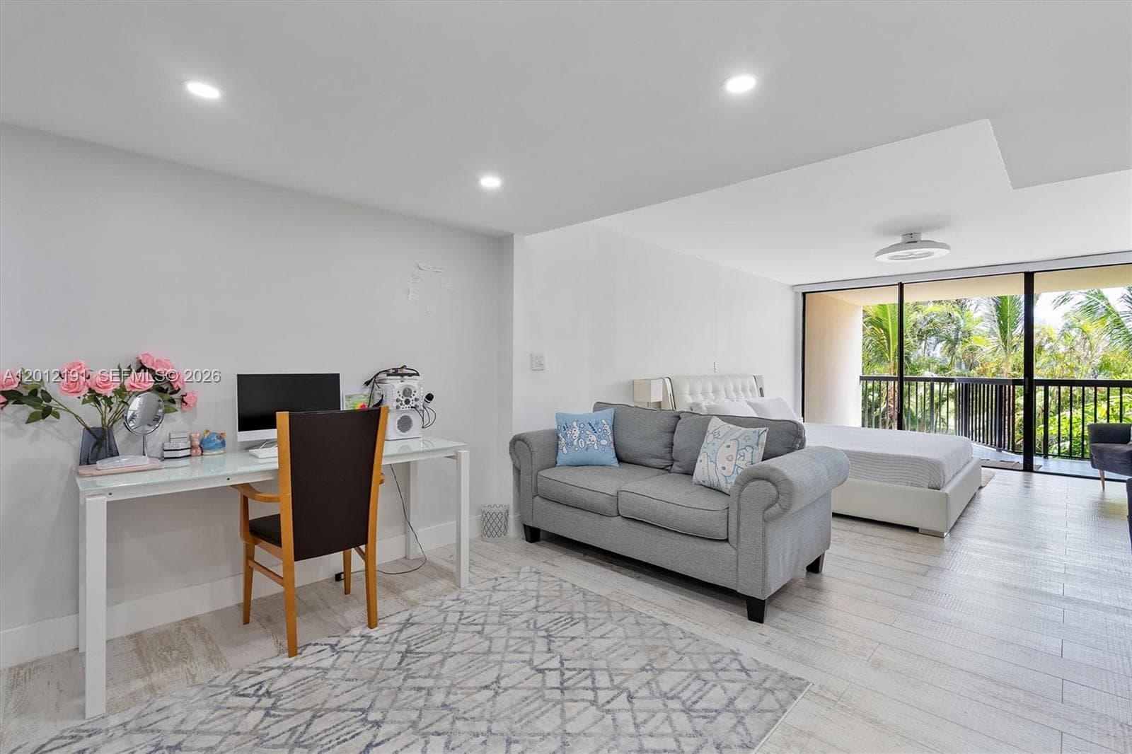 20341 W Country Club Dr # 11, Aventura FL 33180 — 22