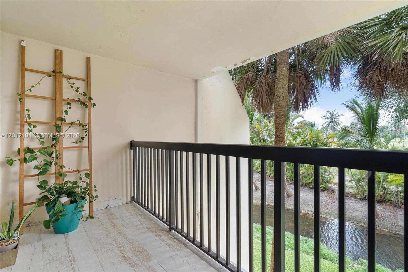 20341 W Country Club Dr # 11, Aventura FL 33180 — 20