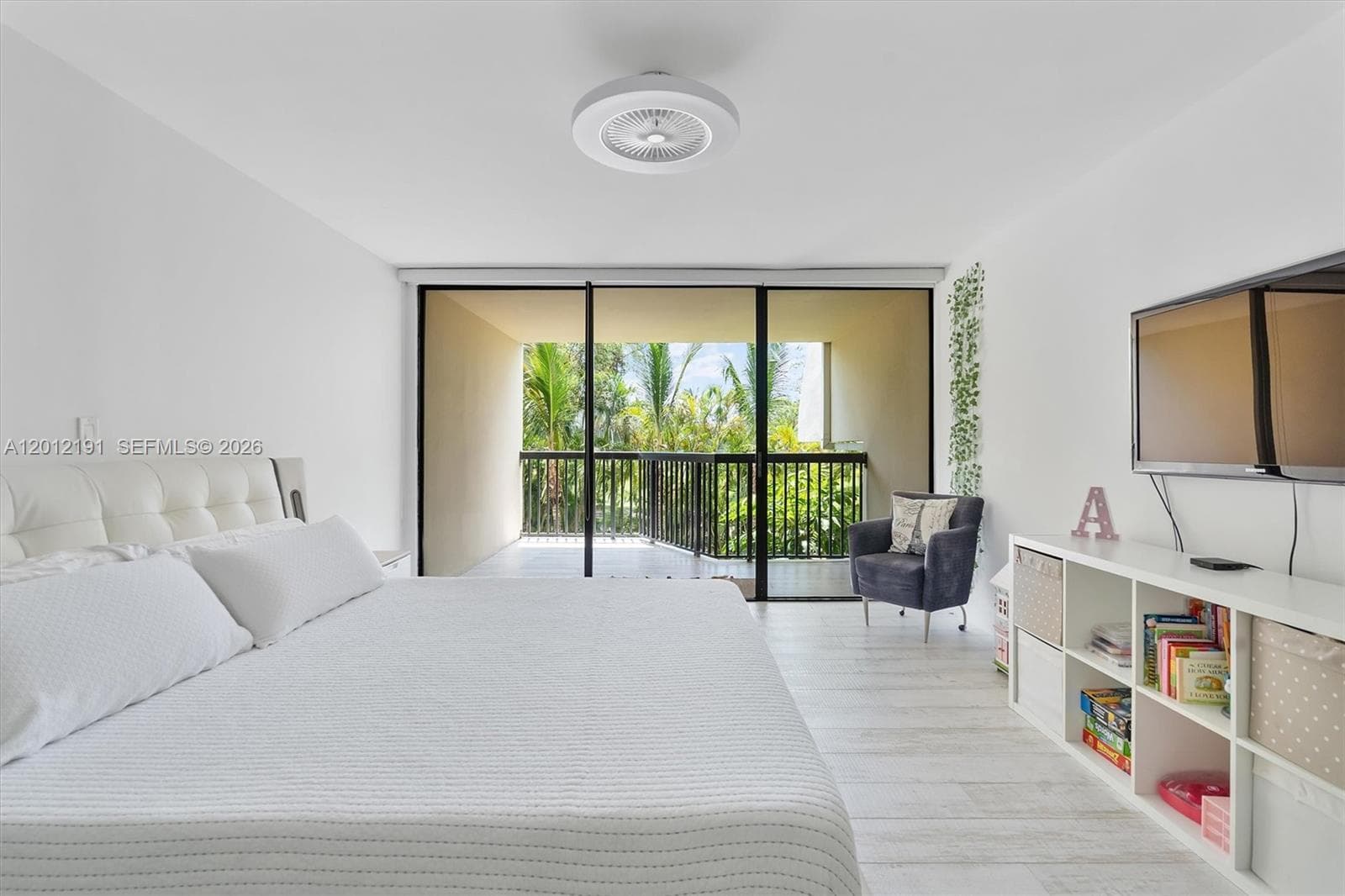20341 W Country Club Dr # 11, Aventura FL 33180 — 24