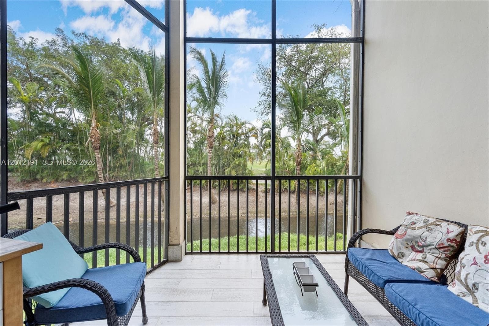 20341 W Country Club Dr # 11, Aventura FL 33180 — 11