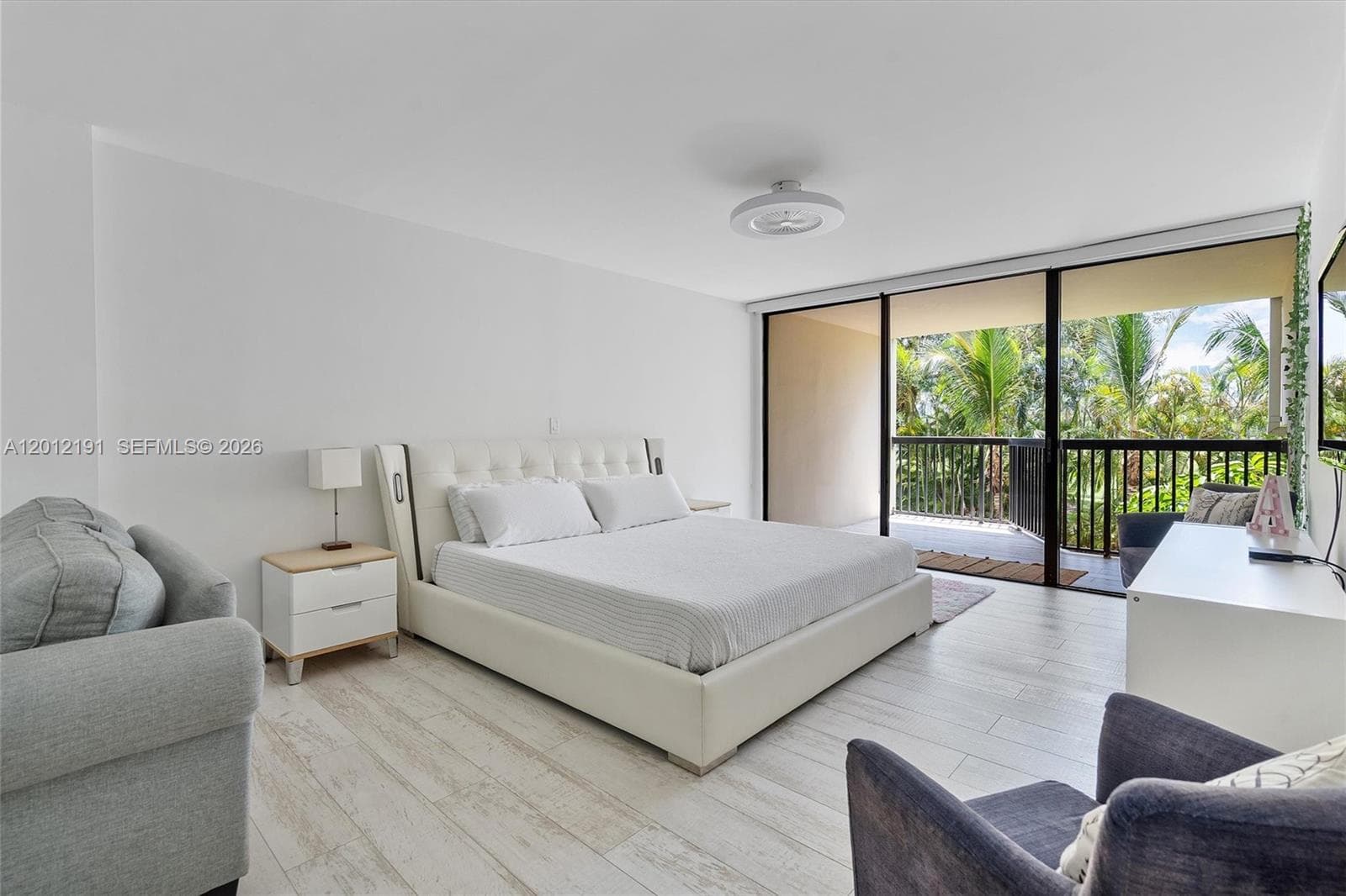 20341 W Country Club Dr # 11, Aventura FL 33180 — 21