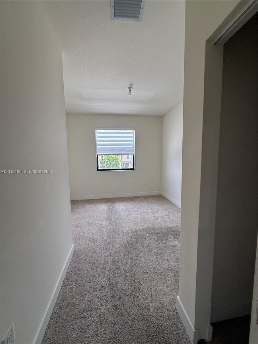 9083 NW 159th St # 9083, Miami Lakes FL 33018 — 41