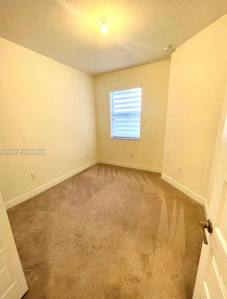 9083 NW 159th St # 9083, Miami Lakes FL 33018 — 11