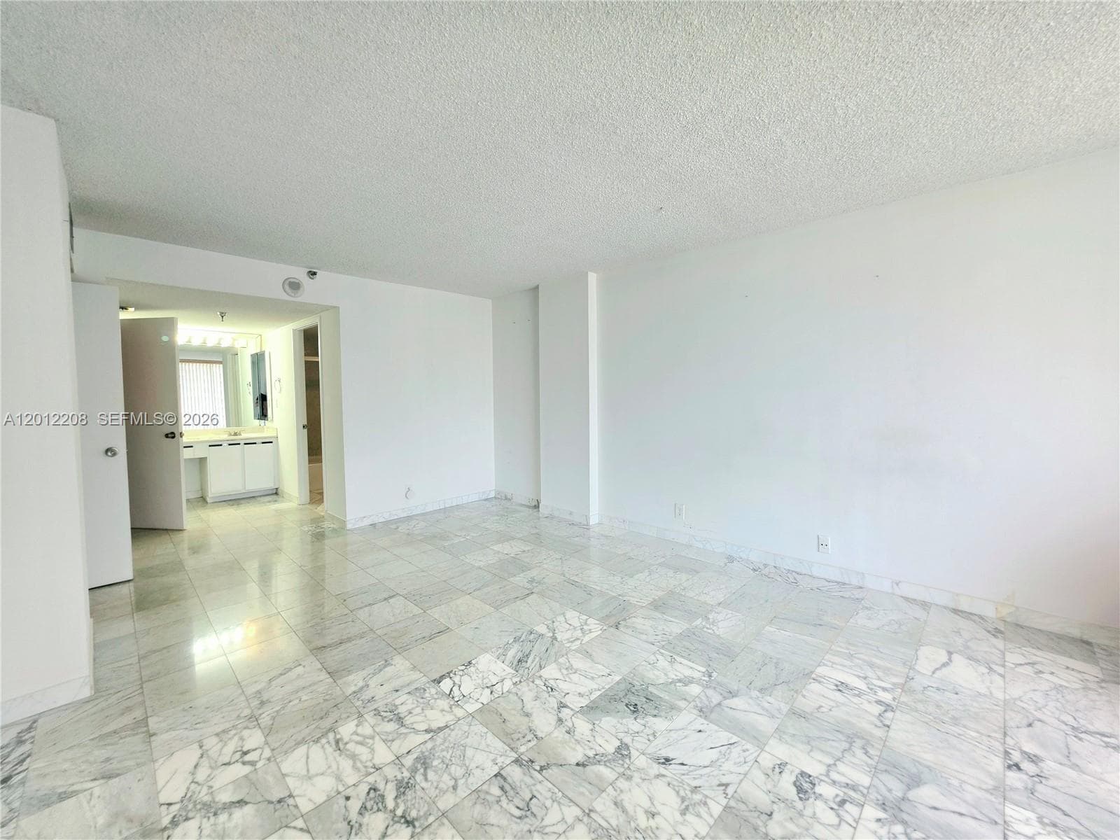 290 174th St # 1517, Sunny Isles Beach FL 33160 — 32