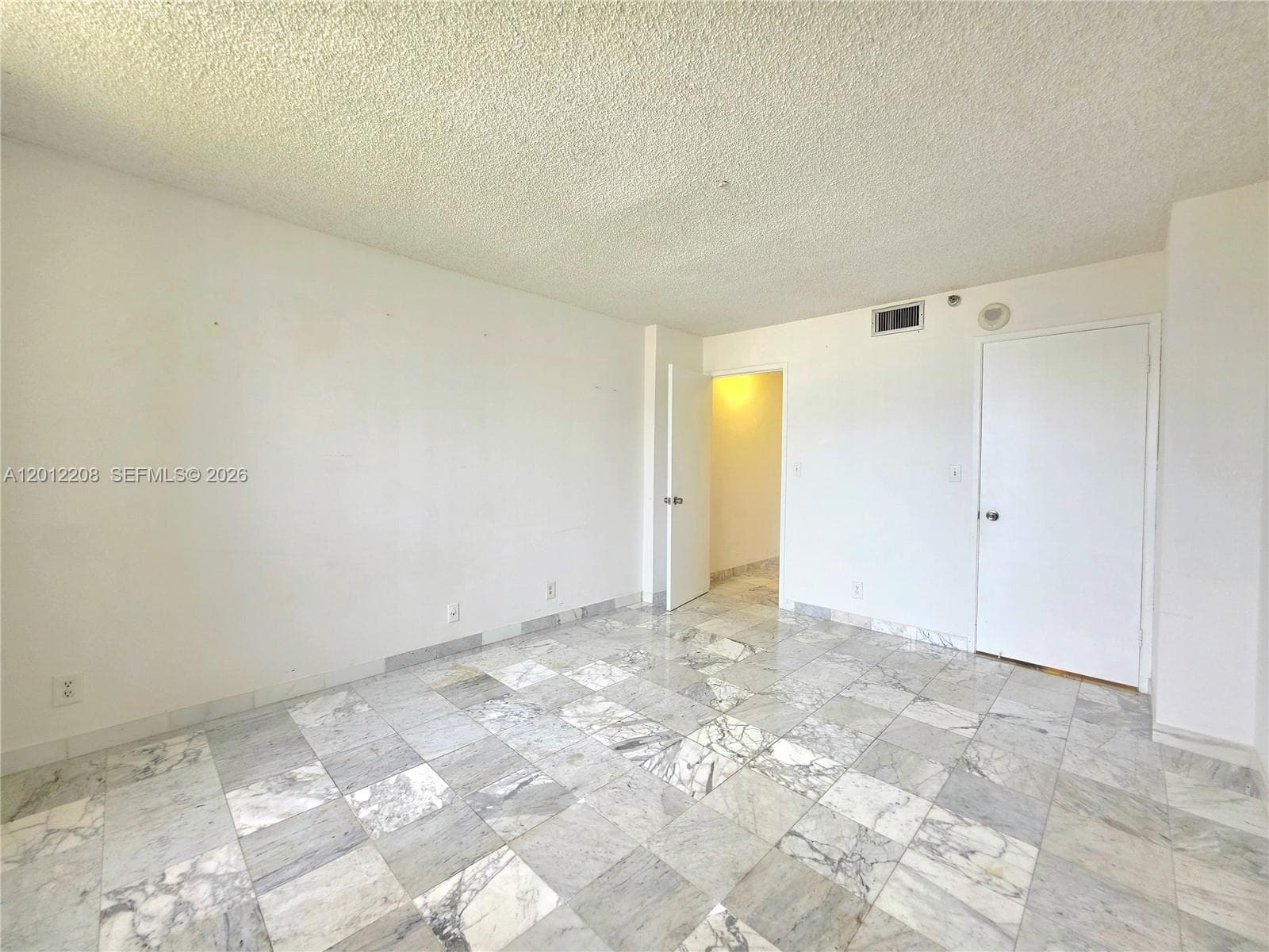 290 174th St # 1517, Sunny Isles Beach FL 33160 — 25