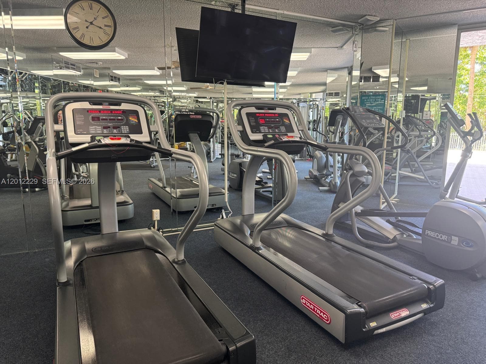 3400 NE 192nd St # 504, Aventura FL 33180 — 35