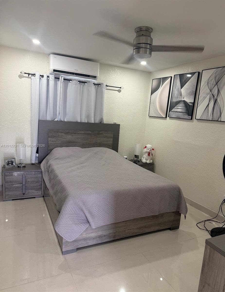 5591 W 2nd Ave # 3, Hialeah FL 33012 — 4