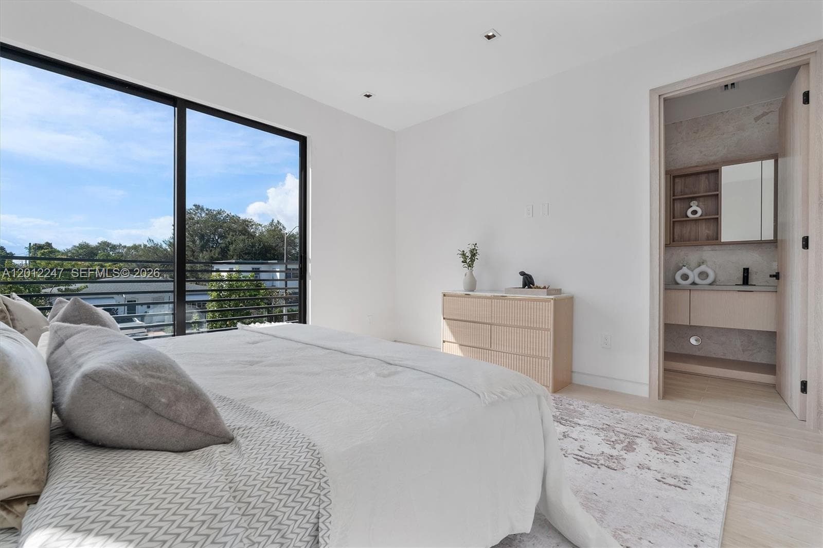 4715 N Miami Ave # 2, Miami FL 33127 — 33