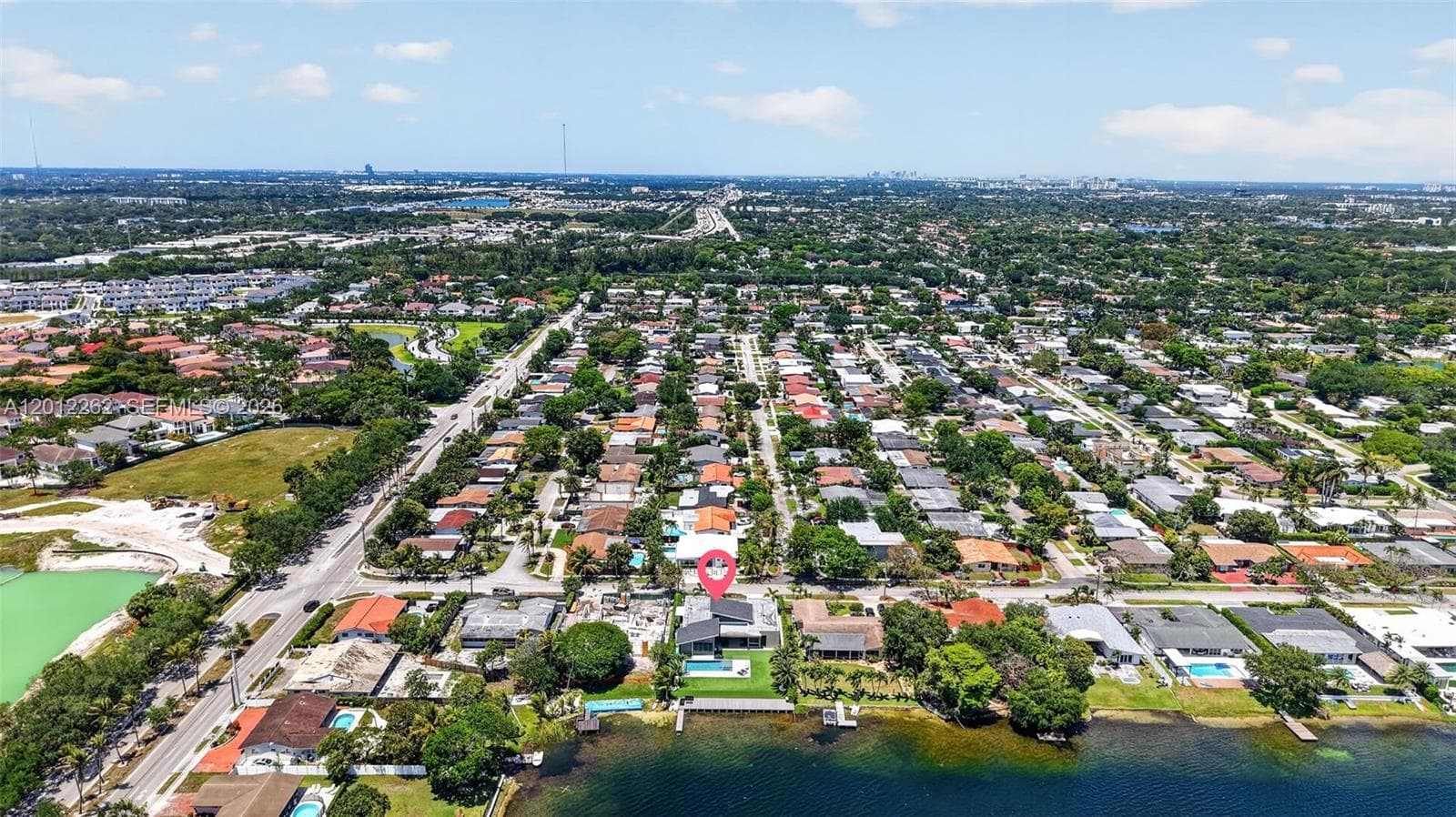 1830 NE 193rd St, Miami FL 33179 — 38