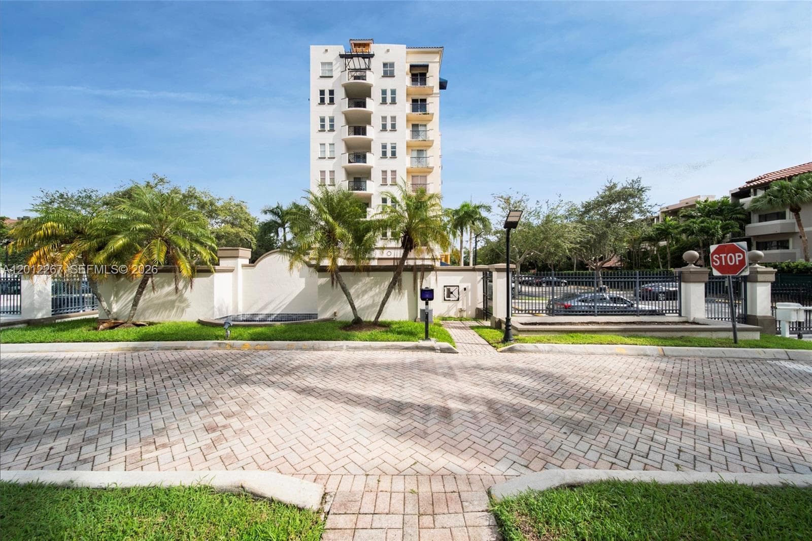 9021 SW 94th St # 310, Miami FL 33176 — 2