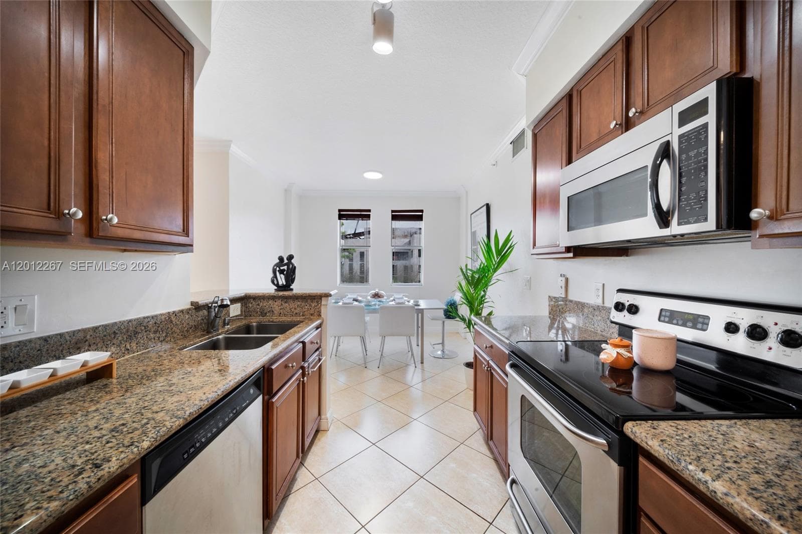 9021 SW 94th St # 310, Miami FL 33176 — 15